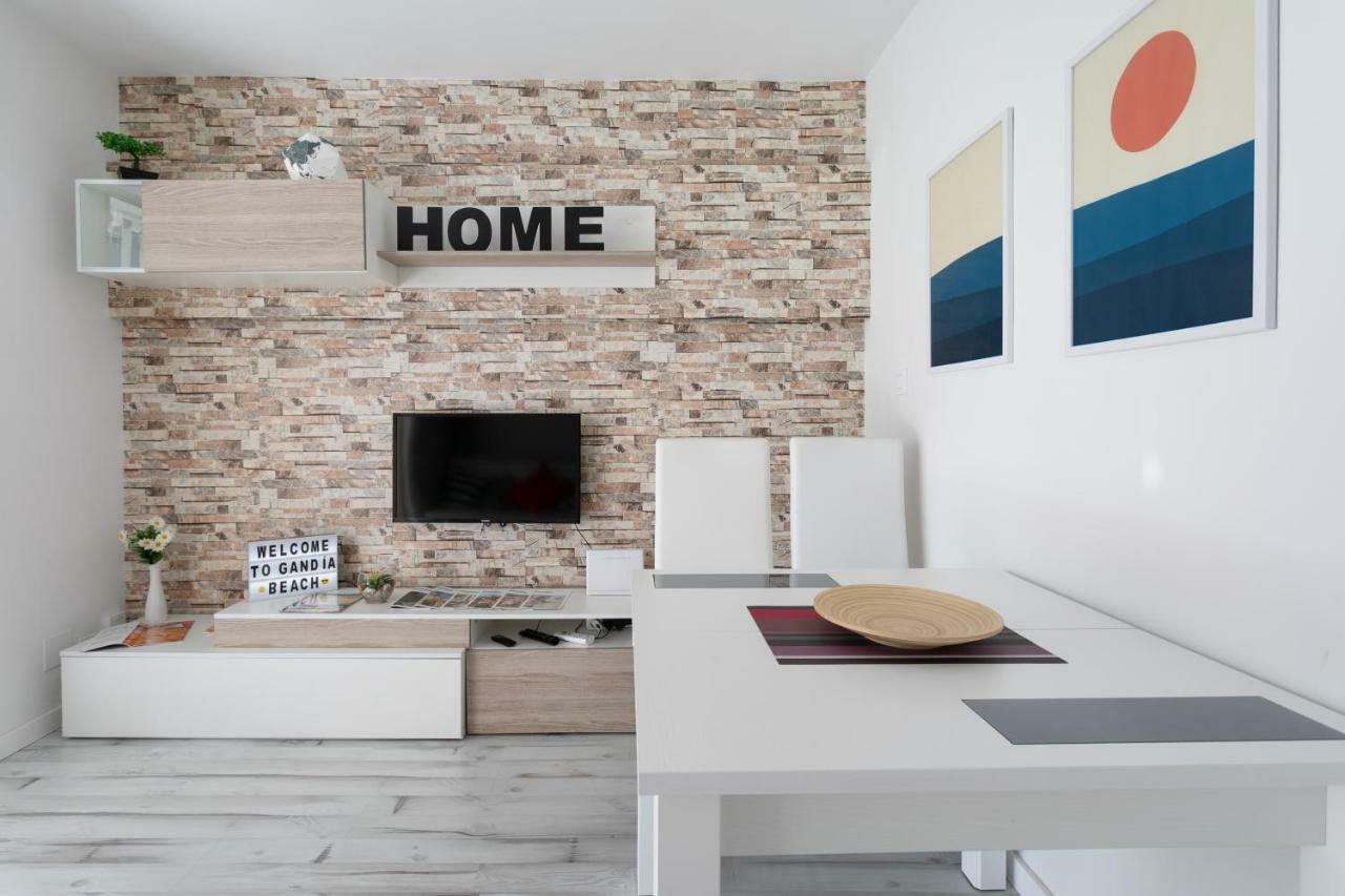 Apartamento Deluxe A 50M De Playa - Aire Wifi Гандия Экстерьер фото